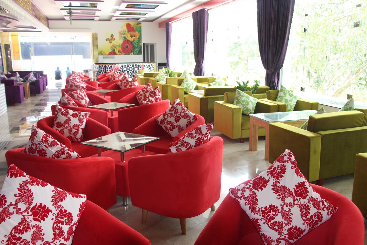 New Gold Hotel Duc Trong Exterior photo